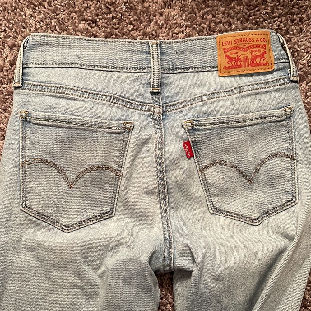 Levi’s 710 skinny jeans